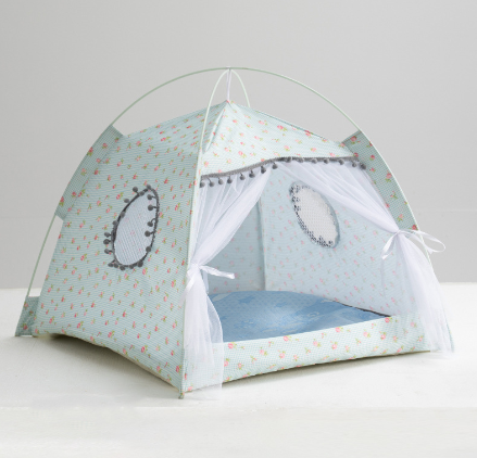 Enclosed Tent Bed